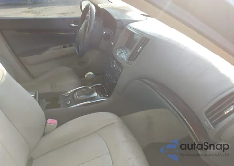 2013 Infiniti G37X z USA, uszkodzony, nr VIN JN1CV6AR6DM350572